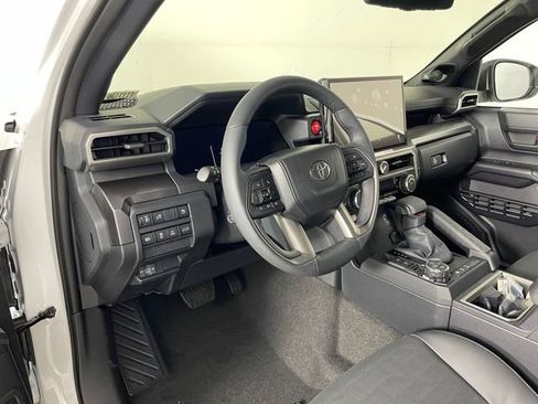 New 2026 Toyota 4Runner TRD Off-Road Premium AWD/4WD image 2