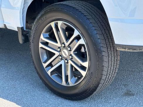 Used 2022 Ford F150 XL w/ STX Appearance Package AWD/4WD image 9