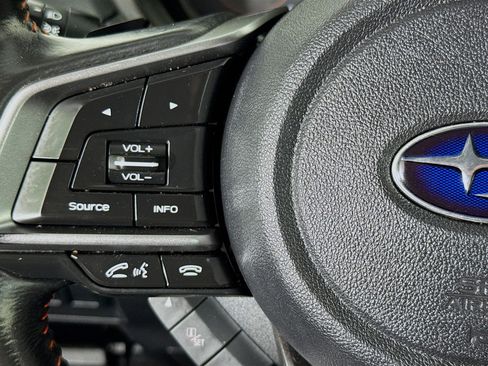 Used 2020 Subaru Crosstrek 2.0i Limited w/ Moonroof Package w/Navigation image 13