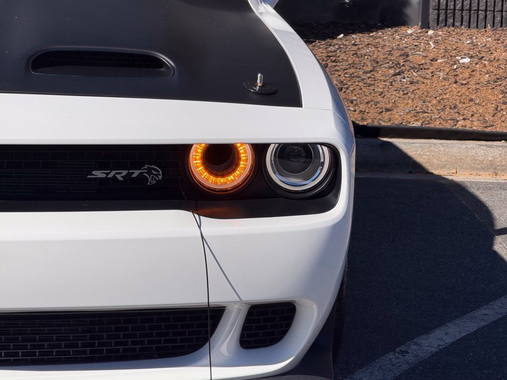 Used 2020 Dodge Challenger SRT Hellcat w/ Plus Package RWD image 6