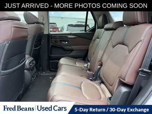 Used 2023 Honda Pilot Elite image 13