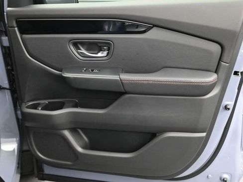 New 2026 Honda Pilot TrailSport image 21