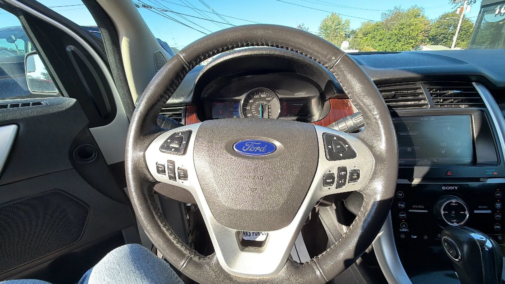 Used 2013 Ford Edge Limited FWD image 16