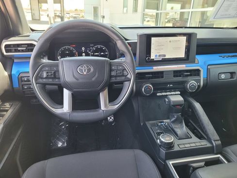 Used 2026 Toyota Tacoma TRD Sport AWD/4WD image 20