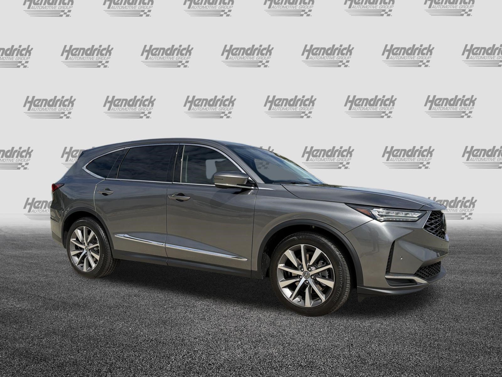 Used 2025 Acura MDX w/ Technology Package FWD image 2