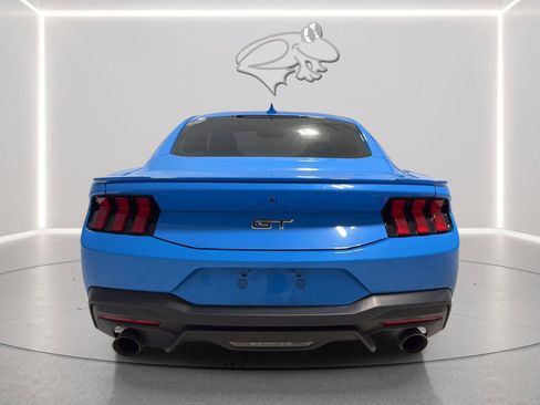 Used 2024 Ford Mustang GT RWD image 9