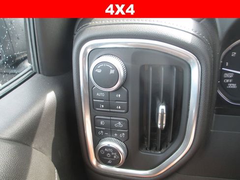 Used 2019 GMC Sierra 1500 SLT w/ SLT Premium Package AWD/4WD image 32
