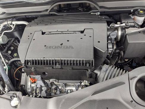 Used 2025 Honda Pilot EX-L image 24