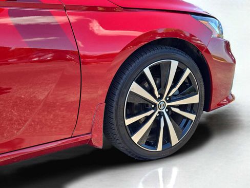 Used 2021 Nissan Altima 2.5 SR image 11