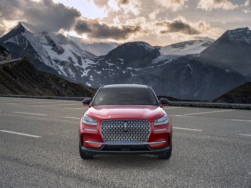 New 2026 Lincoln Corsair Premiere AWD/4WD image 6