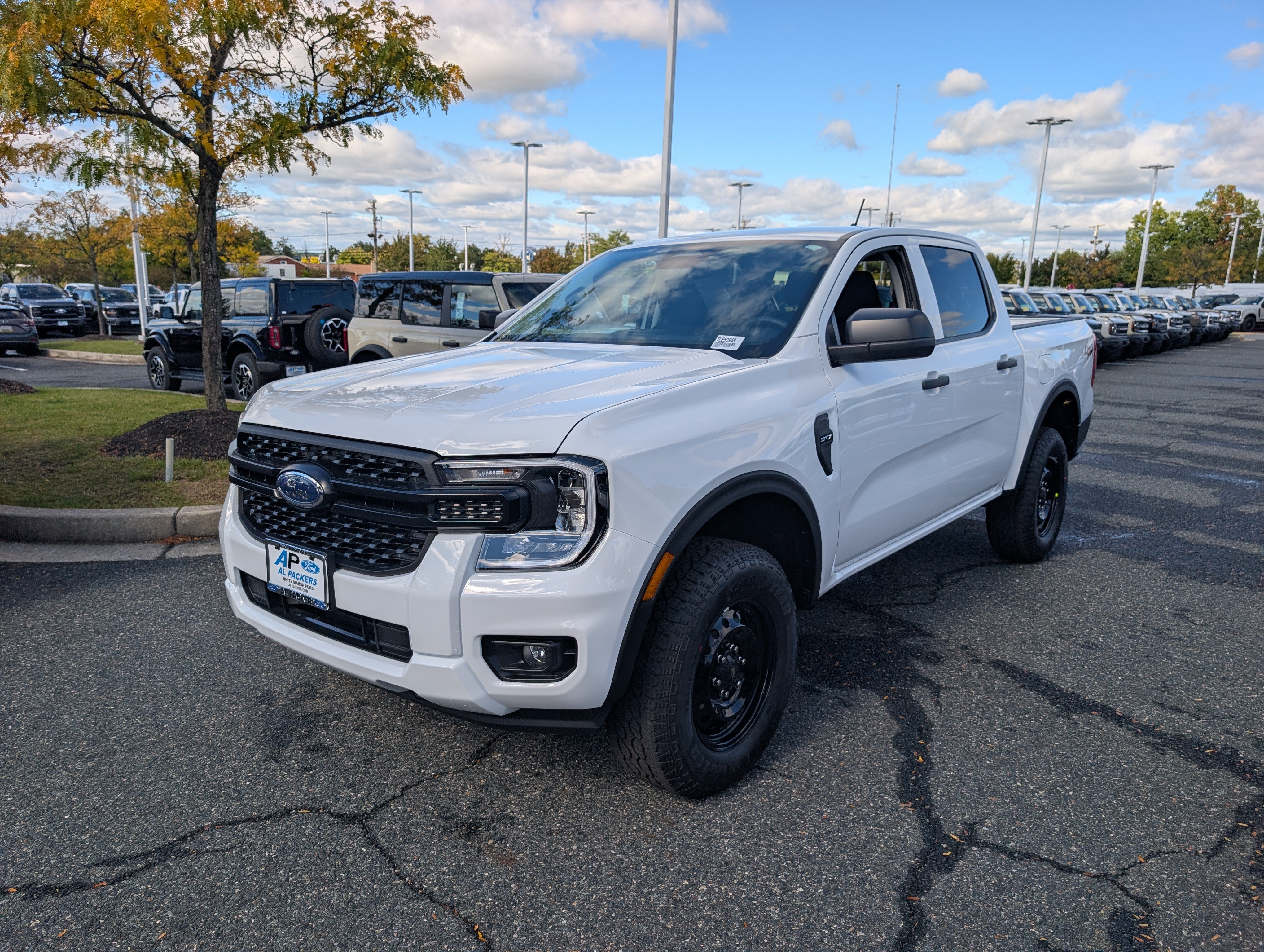 New 2026 Ford Ranger XL w/ Trailer Tow Package AWD/4WD image 4