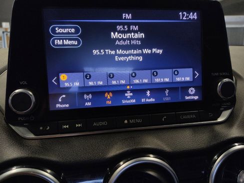 Used 2021 Nissan Sentra SR w/ SR Premium Package FWD image 25