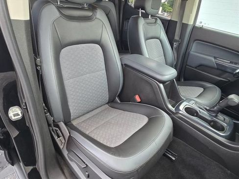 Certified 2017 Chevrolet Colorado Z71 AWD/4WD image 16