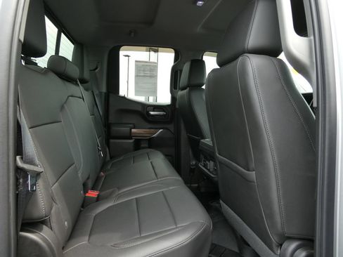 Certified 2019 Chevrolet Silverado 1500 RST AWD/4WD image 17