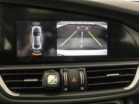 Used 2022 Alfa Romeo Giulia Ti image 27