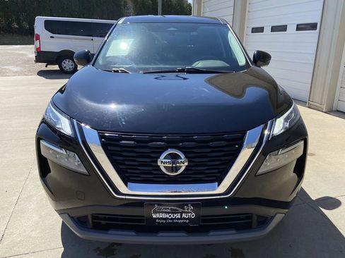 Used 2021 Nissan Rogue SV AWD/4WD image 3