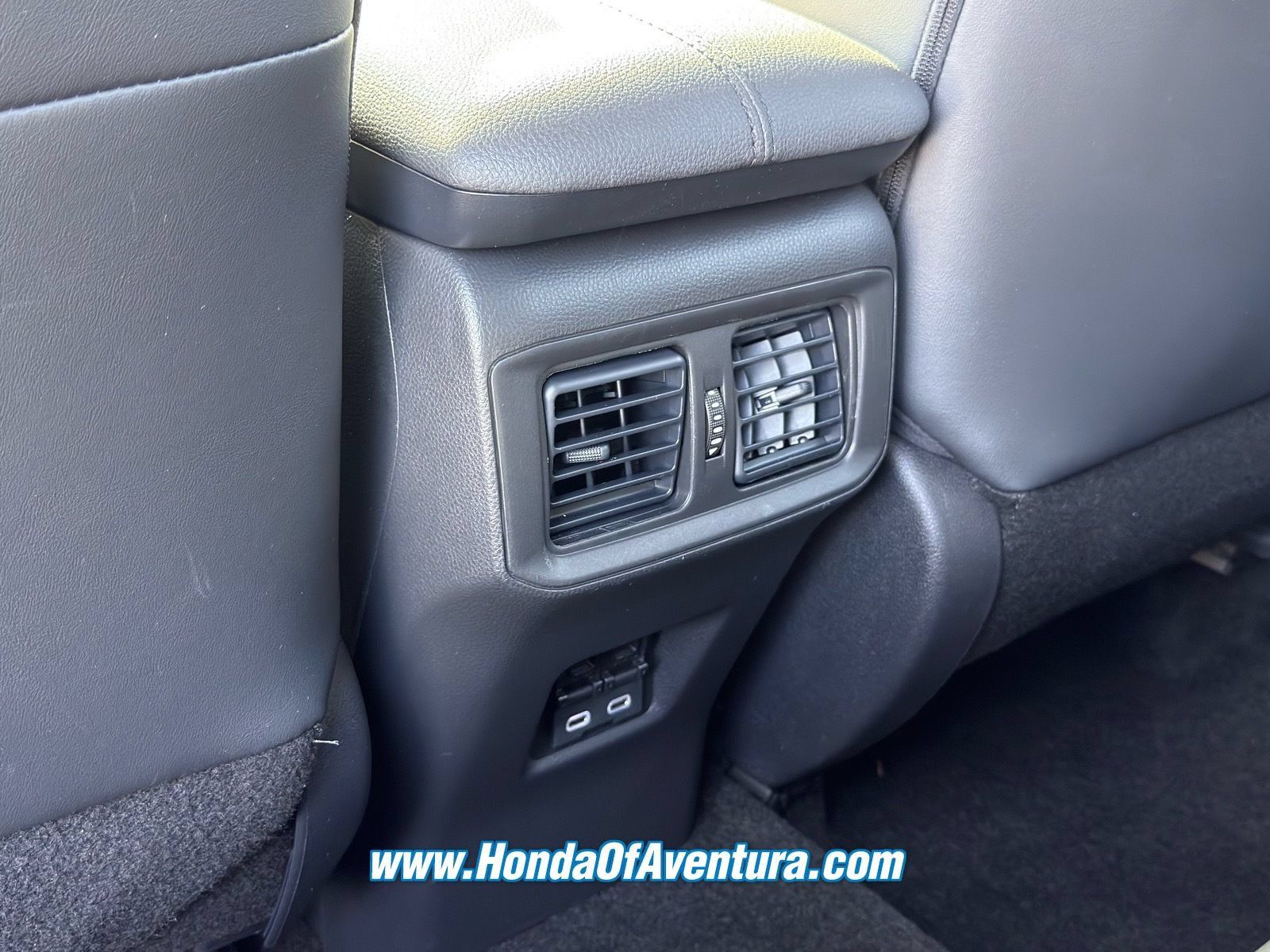 Used 2025 Toyota RAV4 XLE Premium w/ Weather Package AWD/4WD image 14