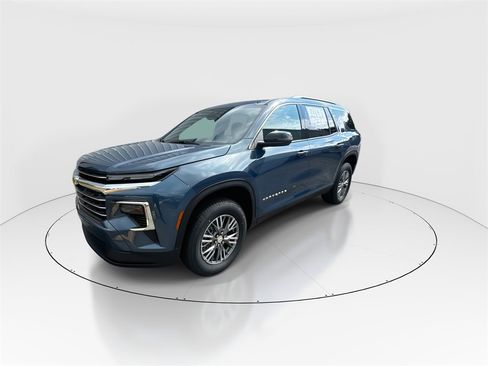 New 2026 Chevrolet Traverse LT image 4