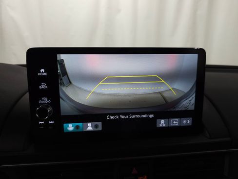 Used 2025 Honda Pilot Elite image 29