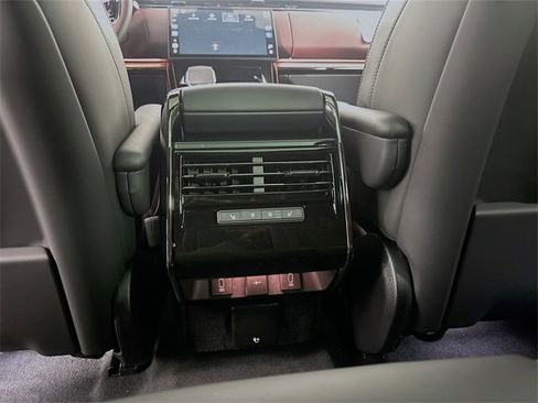 New 2026 Land Rover Range Rover Sport Dynamic SE image 25