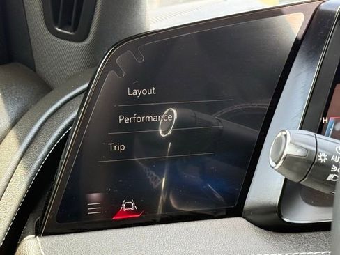 Used 2026 Chevrolet Corvette Stingray Coupe w/ Z51 Performance Package image 28