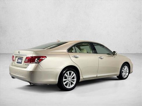 Used 2011 Lexus ES 350 FWD image 5