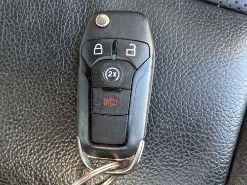 Used 2019 Ford F350 Lariat AWD/4WD image 28