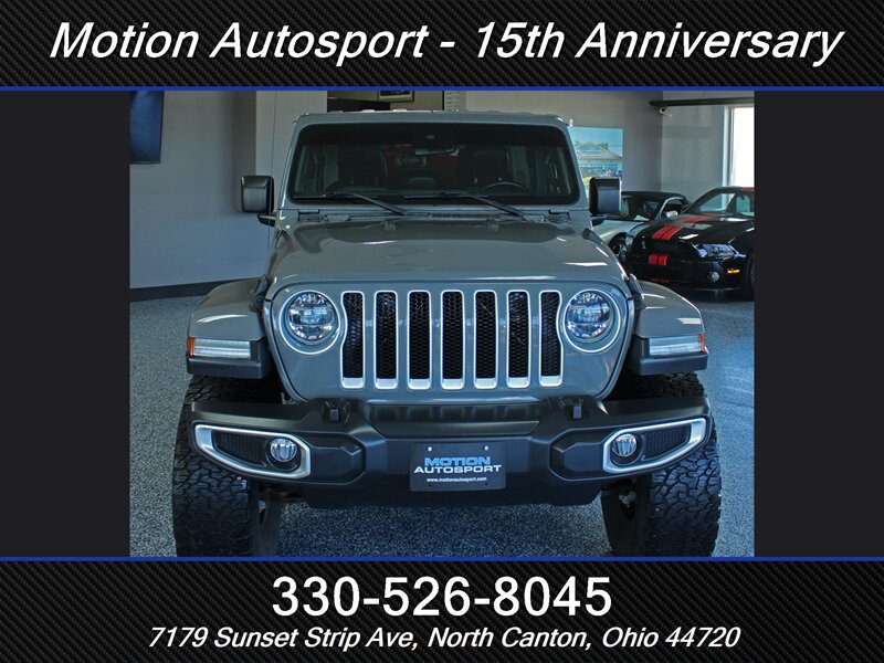 Used 2019 Jeep Wrangler Unlimited Sahara w/ Advanced Safety Group AWD/4WD image 4