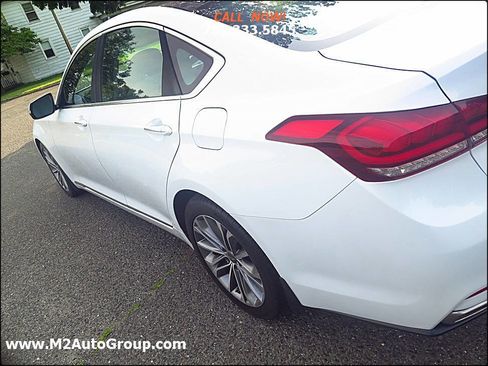 Used 2015 Hyundai Genesis 3.8 w/ Option Group 02 image 38