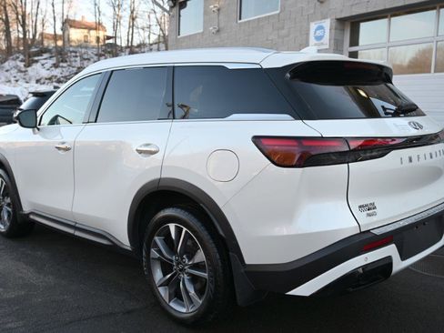 Used 2023 INFINITI QX60 Luxe w/ Cargo Package image 5