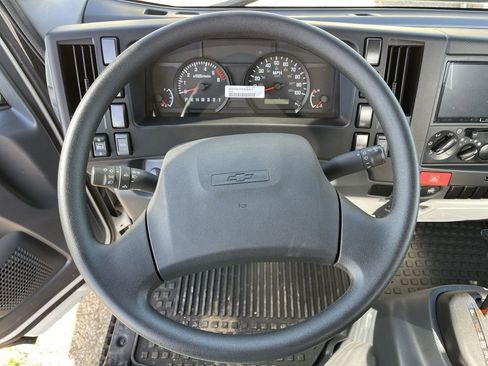 New 2024 Chevrolet Low Cab Forward 5500XG RWD image 10