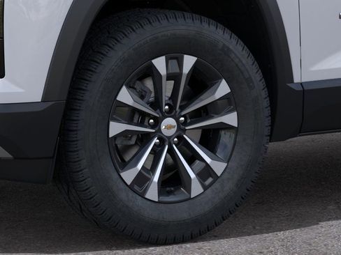 New 2026 Chevrolet Equinox LT image 9