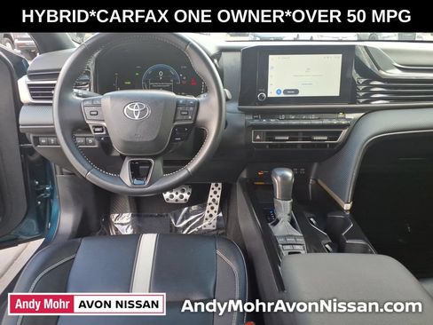 Used 2025 Toyota Camry SE FWD image 38