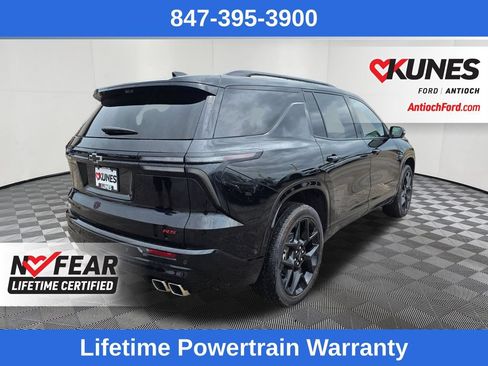 Used 2024 Chevrolet Traverse RS AWD/4WD image 8