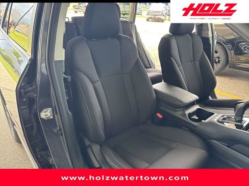 Used 2024 Subaru Outback Premium AWD/4WD image 22