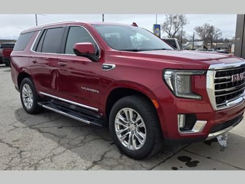 Used 2022 GMC Yukon SLT w/ Max Trailering Package AWD/4WD image 1