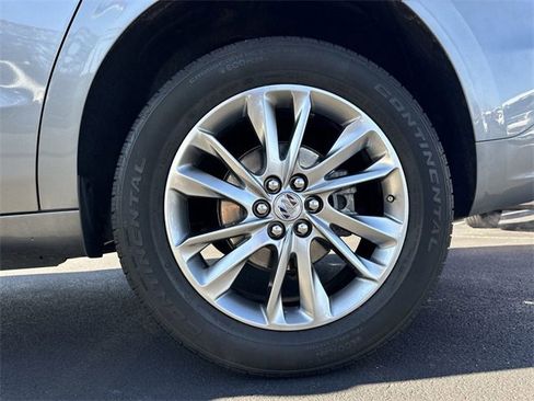 Used 2023 Buick Enclave Avenir w/ Avenir Technology Package image 33