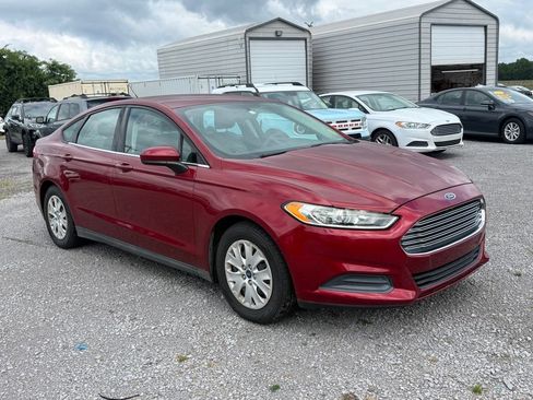 Used 2013 Ford Fusion S FWD image 2