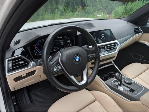 Used 2020 BMW 330i xDrive Sedan w/ Driving Assistance Package AWD/4WD image 21