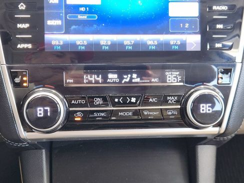 Used 2019 Subaru Outback 2.5i Limited AWD/4WD image 18