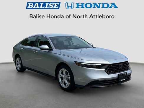 Used 2025 Honda Accord LX image 7