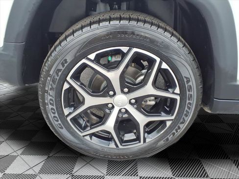 Used 2024 Jeep Compass Limited AWD/4WD image 30