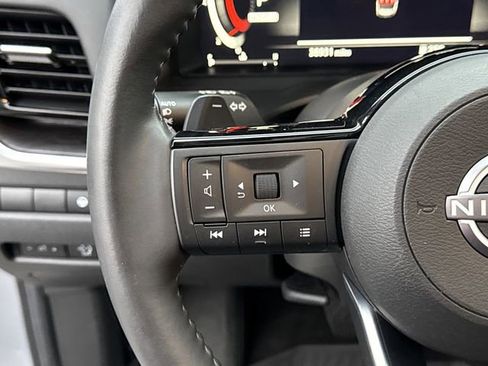 Used 2023 Nissan Rogue Platinum w/ Platinum Premium Package image 27