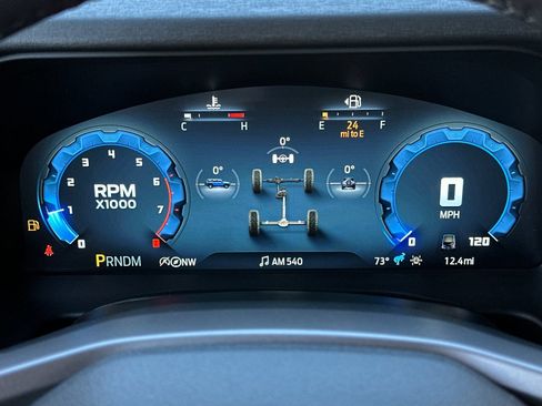 New 2026 Ford Bronco Outer Banks w/ Black Appearance Package image 28