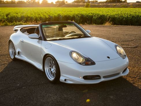 Used 2000 Porsche 911 Carrera 4 AWD/4WD image 4