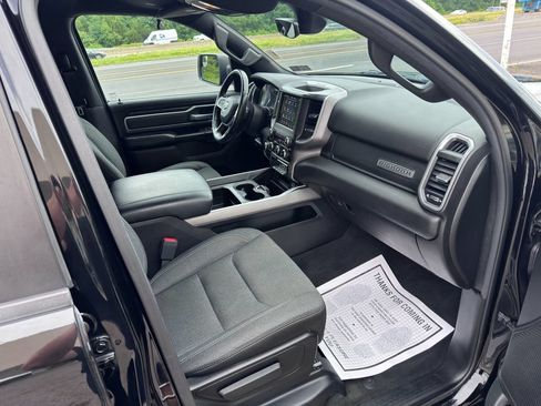 Used 2020 RAM 1500 Big Horn AWD/4WD image 32