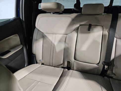 Used 2019 Ford Ranger Lariat w/ Equipment Group 501A Mid image 12