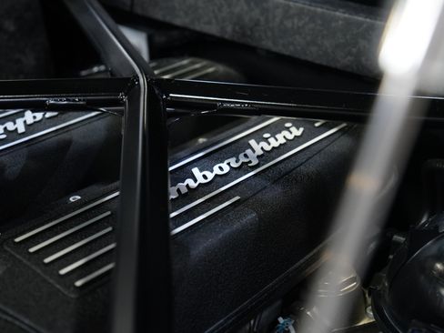 Used 2015 Lamborghini Huracan LP 610-4 image 51