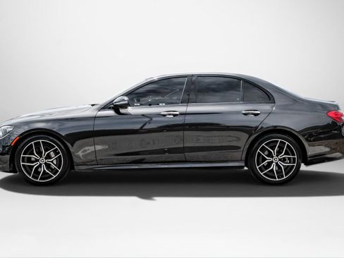 Used 2021 Mercedes-Benz E 350 4MATIC Sedan w/ Premium Package image 9