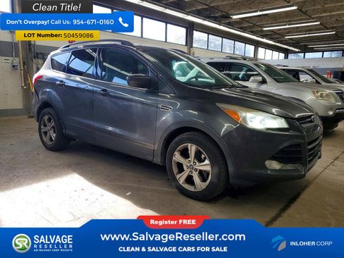 Used 2015 Ford Escape SE w/ Equipment Group 201A image 5